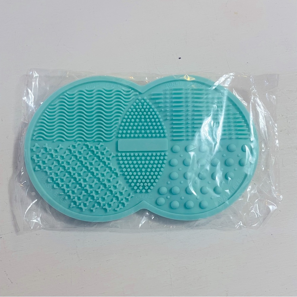 Makeup Brush Cleaner (silicone)